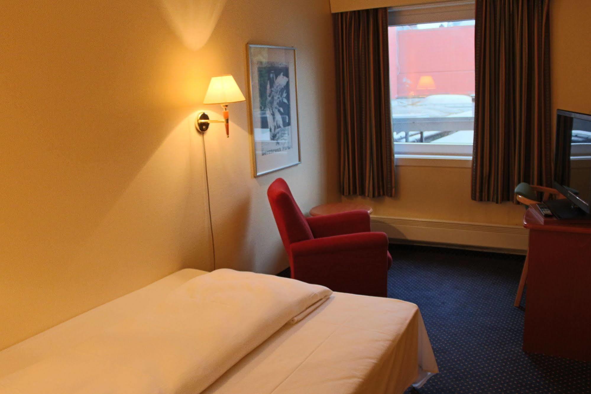 לבנדר Thon Partner Hotel Backlund מראה חיצוני תמונה